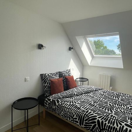Au Pied Leve Hotel Calorguen Bagian luar foto